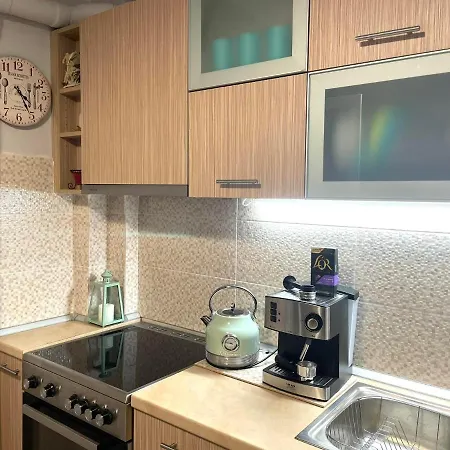 Nikolas Apartment *